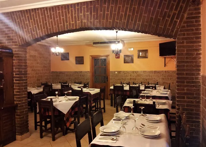 Restaurante Ceres 게스트하우스 마가즈데피수에르가